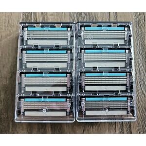 Lot of 2 - Dollar Shave Club 4-Blade Razor Cartridge Refills 4 Ct - 8 Total -NEW